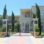 Kro Marina Palace