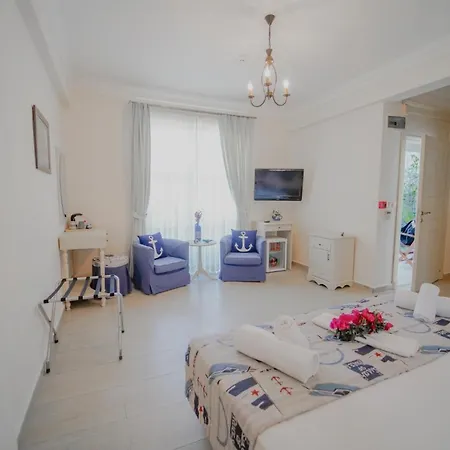 Marina Palace Мини-отель Алачати