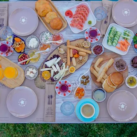 Marina Palace Alaçatı