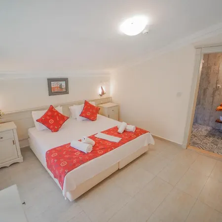 Marina Palace Alaçatı