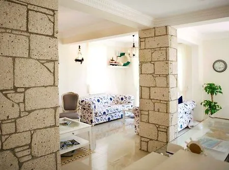 Marina Palace Han/Misafirhane Alaçatı