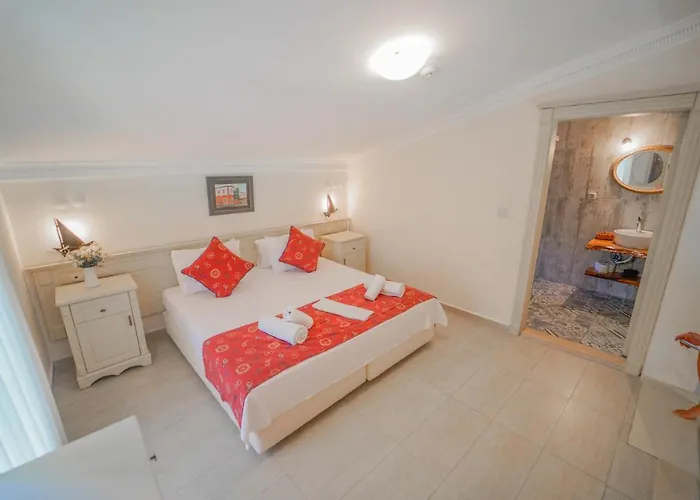 Marina Palace Alaçatı